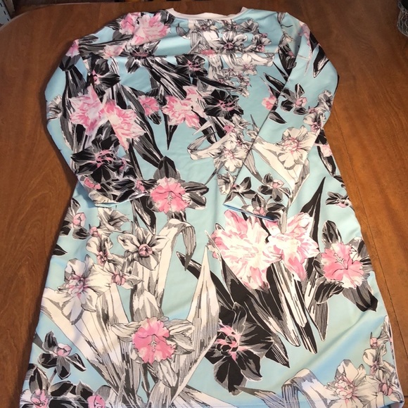 Gorgeous Topaz Mist Nike Dress Size Large - Picture 6 of 12